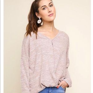 NWT Umgee twist sweater